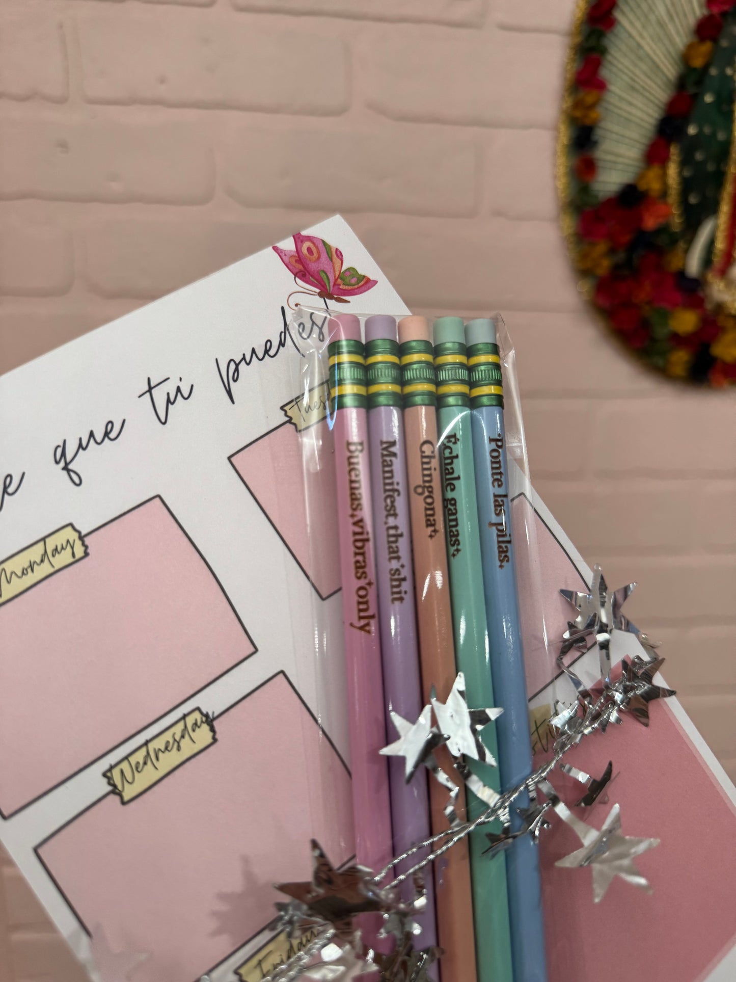 Planner + pencil set
