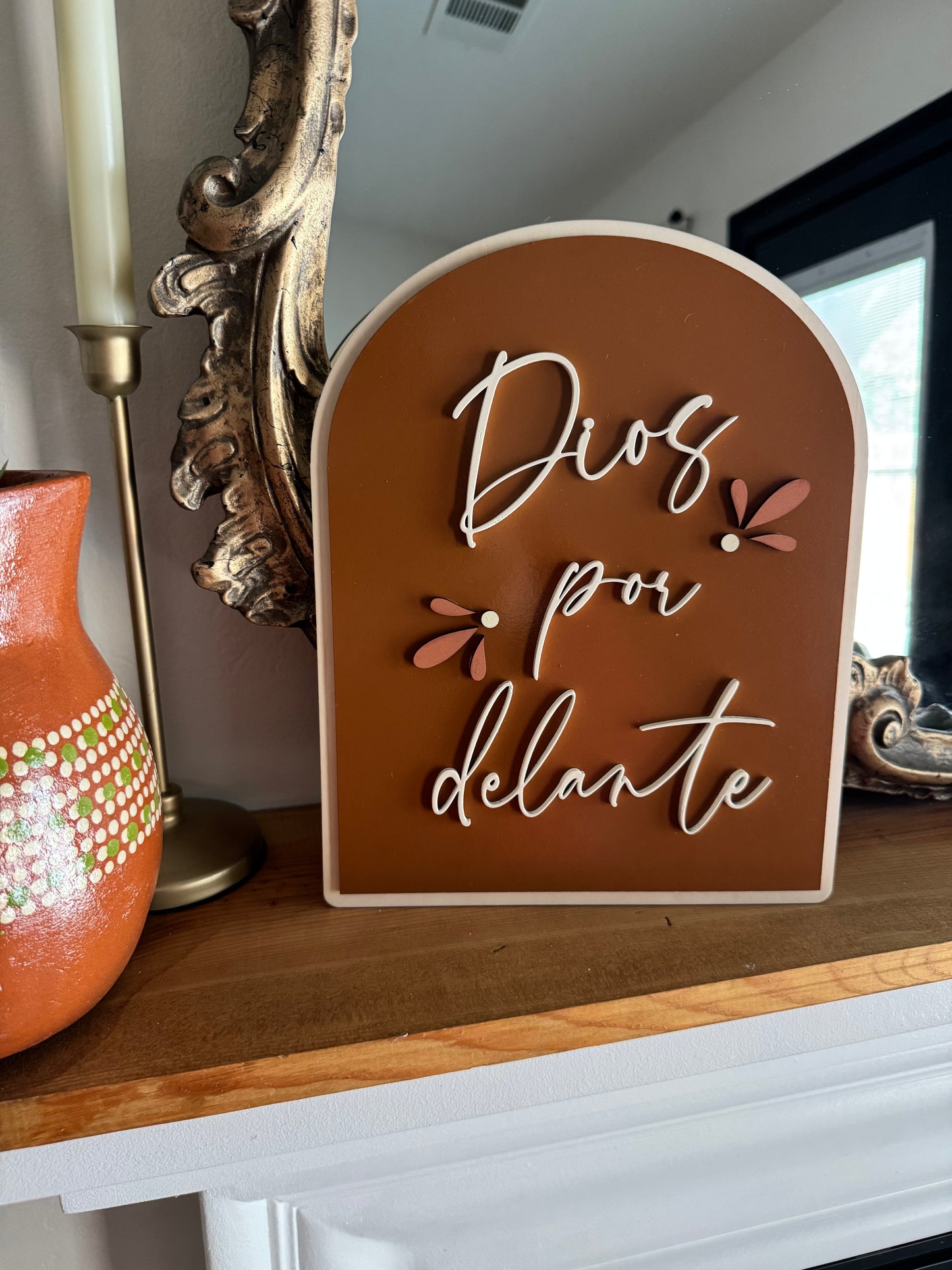 Dios por delante 🤎