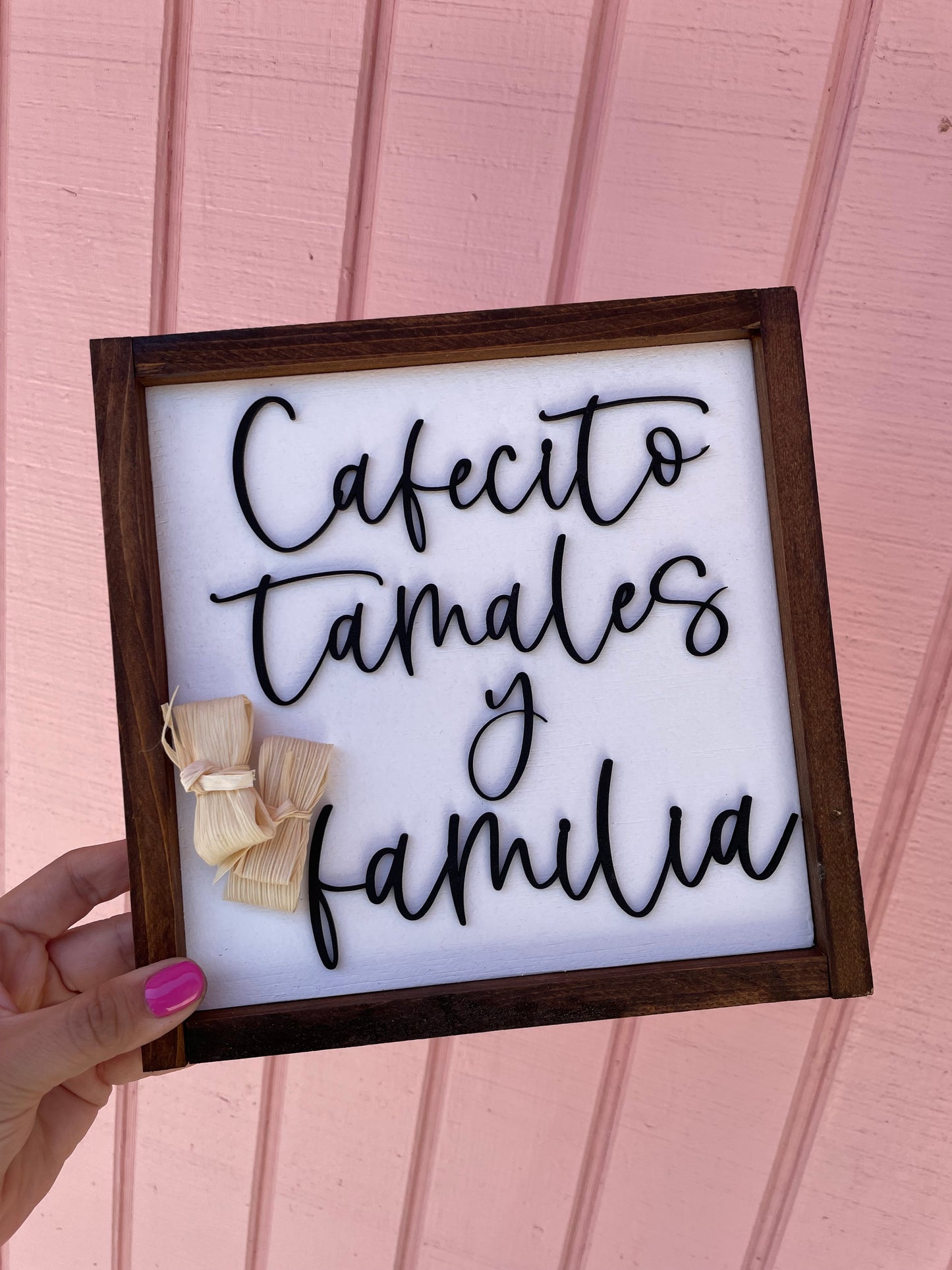 Cafecito, tamales y familia