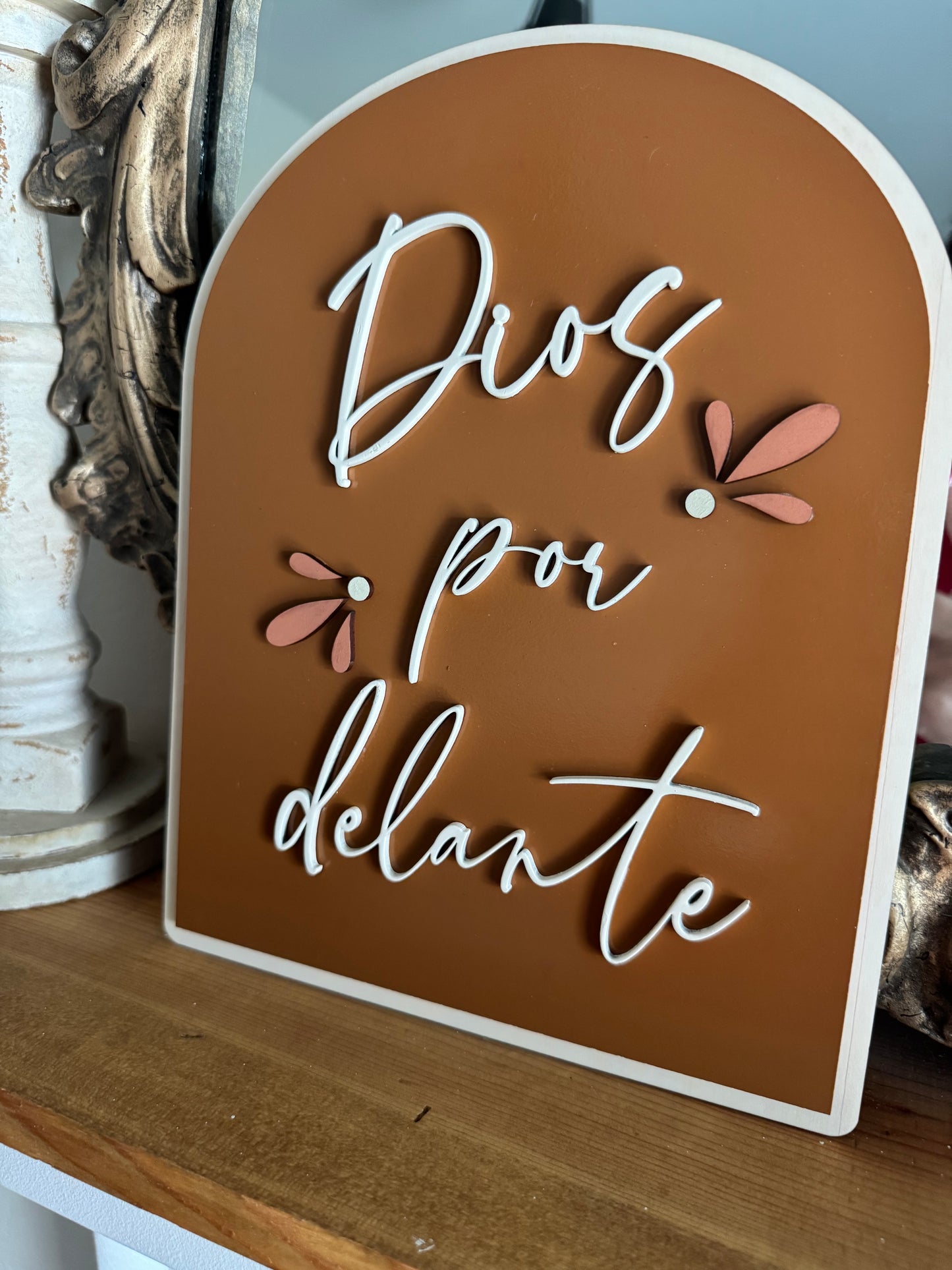 Dios por delante 🤎