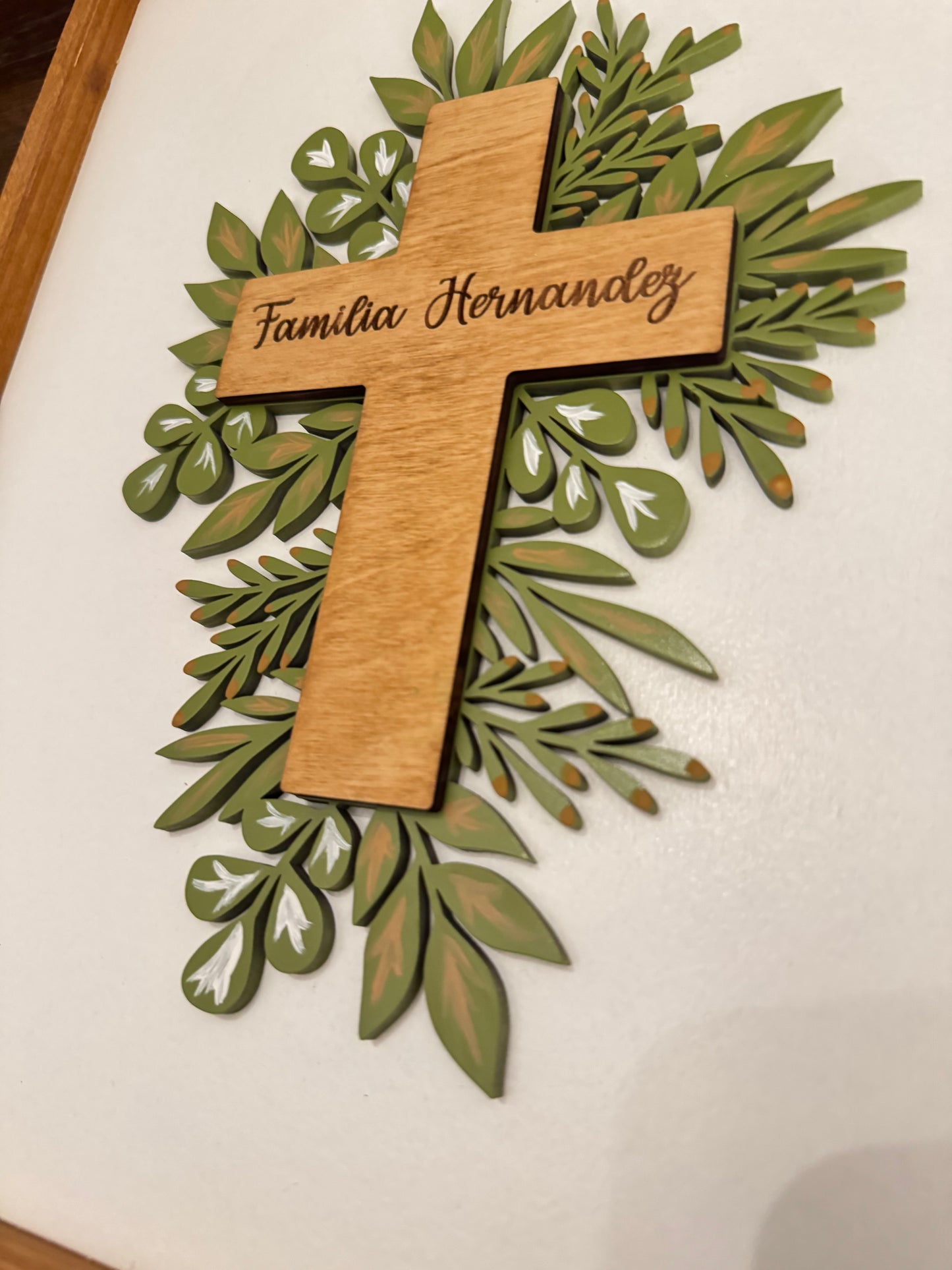 Personalized familia cross