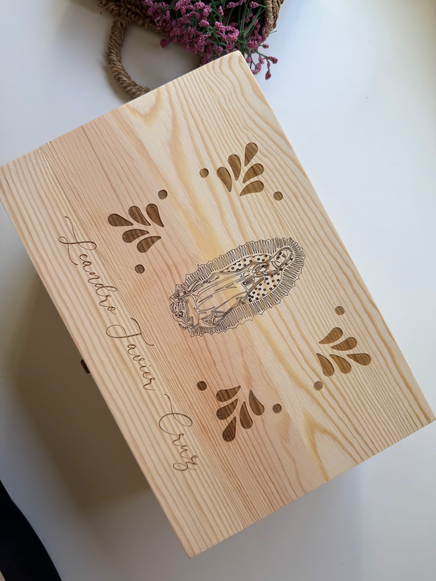 Keepsake box