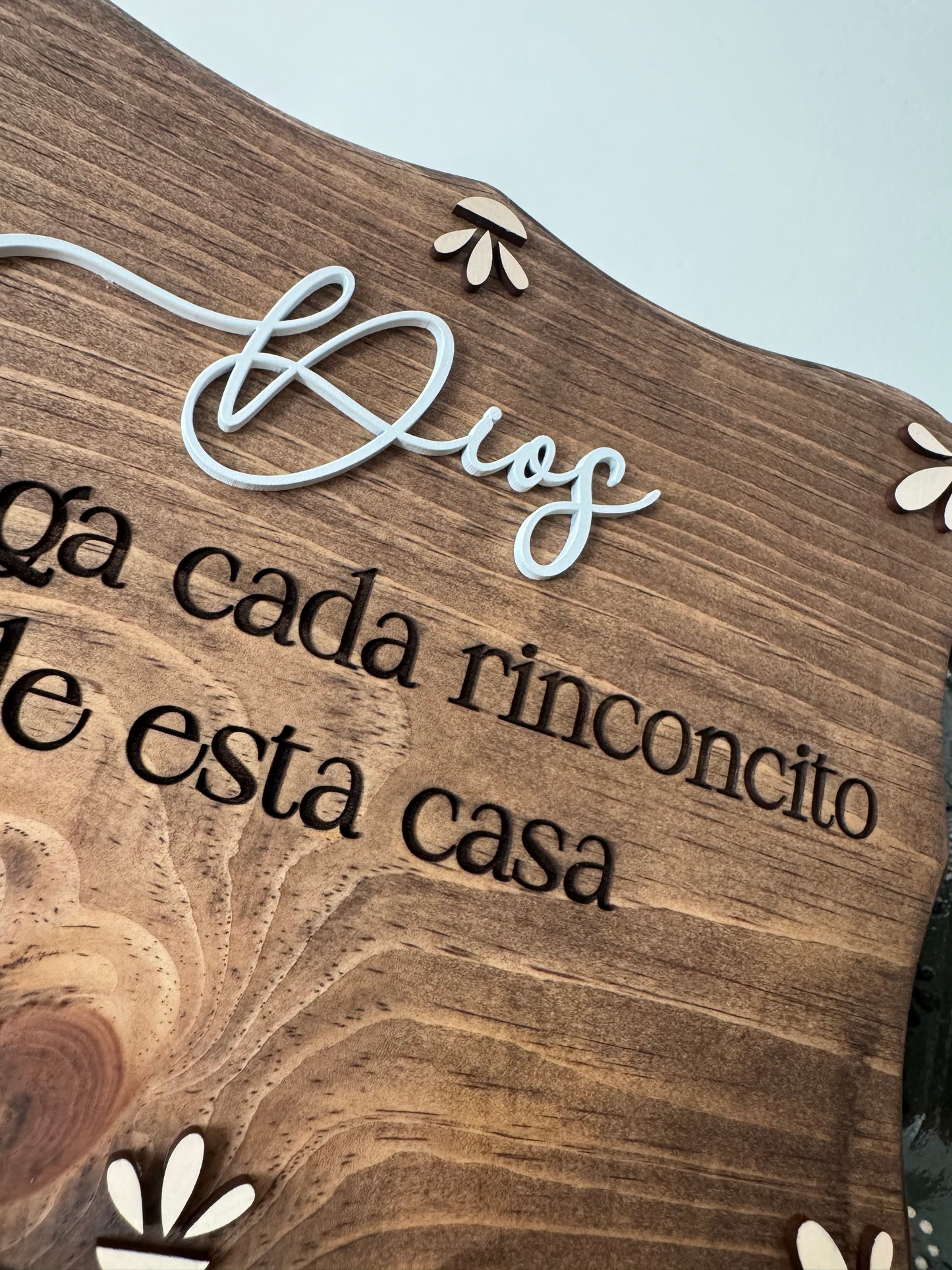 Dios bendiga cada rinconcito de esta casa