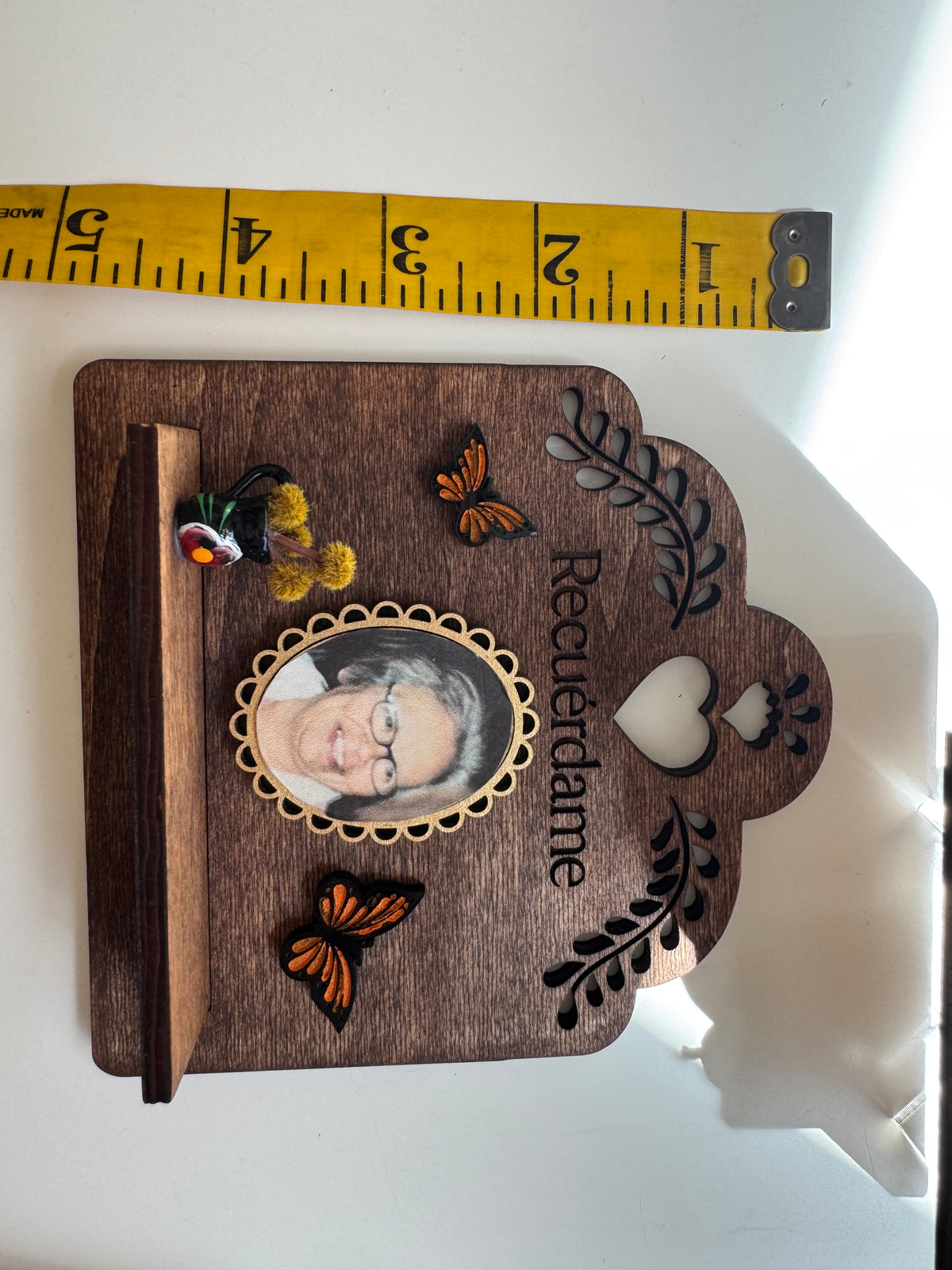 Recuérdame Memorial Shelf | Memorial Photo Frame | Día de Muertos Decor